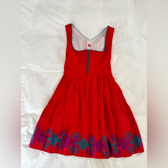 Authentic Austrian Dirndl with skirt - Picture 2 of 7